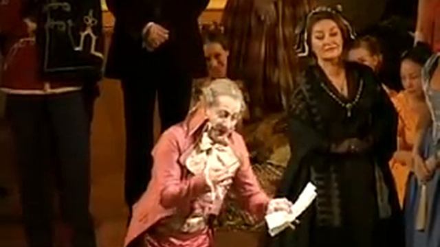 Christophe Mortagne (M. Triquet) смотреть онлайн