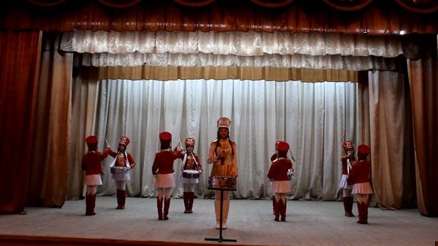 Т. Алтынбаева «Военное попурри » смотреть онлайн