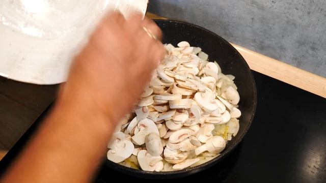 ЖАРКОЕ В ГОРШОЧКАХ С ГОВЯДИНОЙ. КАК Я ЛЮБЛЮ смотреть онлайн