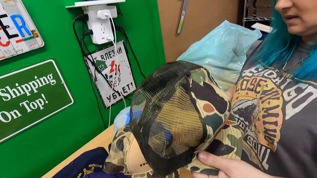 WE CORNERED THE MARKET AGAIN смотреть онлайн