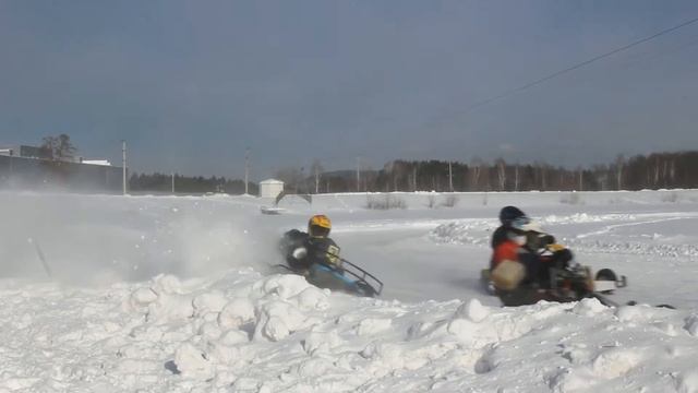 Горячий лёд 2017 смотреть онлайн