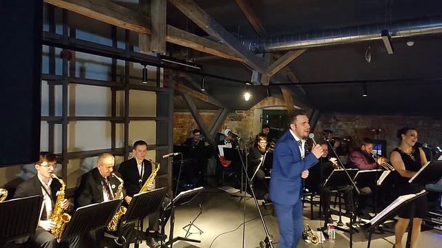 Uku Suviste, Merje Uppin & Tihvan Big Band - Rannakolhoosis смотреть онлайн