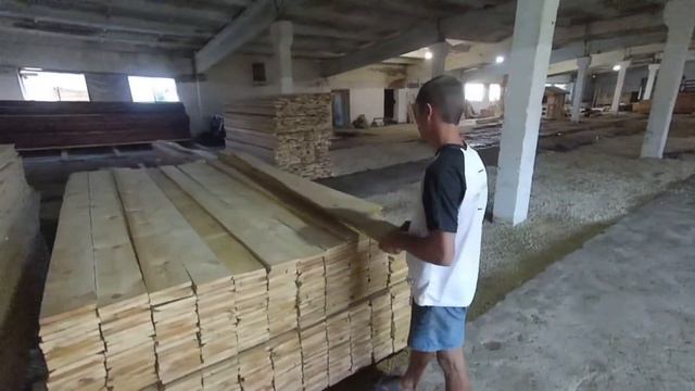 Небольшой рассказ о компании "Флагман Вуд" и некоторой её продукции. смотреть онлайн