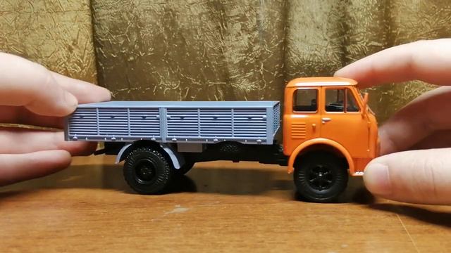 МАЗ-5335 | БЕЛОРУССКИЙ БОГАТЫРЬ🇧🇾🇧🇾|ЛЕГЕНДАРНЫЕ ГРУЗОВИКИ СССР ОТ MODIMIO COLLECTIONS|ВЫПУСК №20 смотреть онлайн