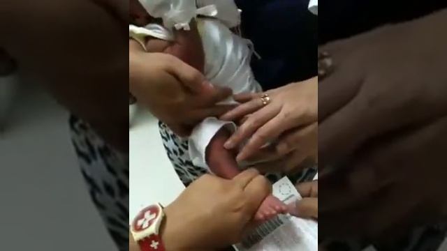 New born screening смотреть онлайн