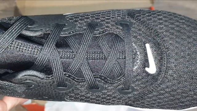 NIKE Legend React Black UNBOXING + CLOSER LOOK #running #sneakers #unboxing #shoes смотреть онлайн