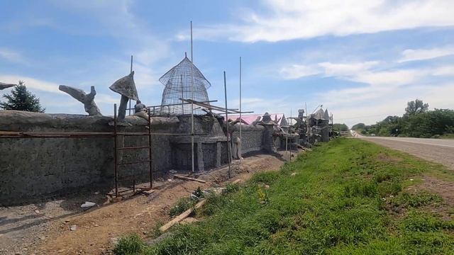 декор забора. парк. цветники.. смотреть онлайн