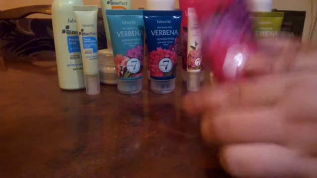 Cерия Verbena Faberlic 1 часть (гель для умывания,тоник, крем для рук, крем для кожи вокруг глаз) смотреть онлайн