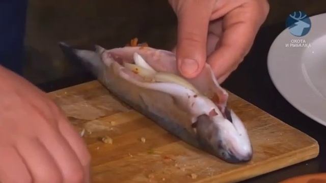 Рецепты древней Колхиды -- Эладжи и форель с грецкими орехами. смотреть онлайн