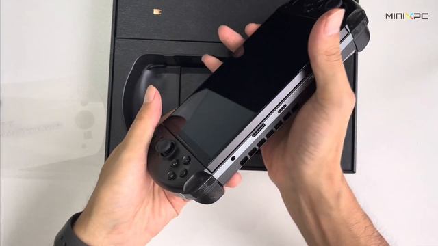 GPD Win 4 2023 Handheld Game Console AMD Ryzen 7840U Unboxing | minixpc.com смотреть онлайн