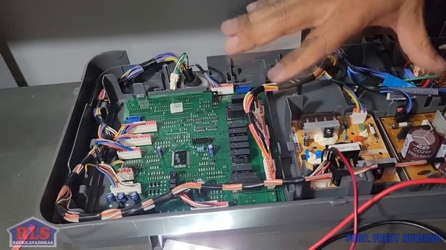 Refrigerador Samsung Inverter No Prende | Solución ✅