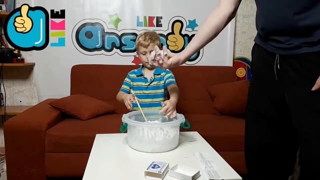 Арсений Лайк, эксперимент с искусственным снегом смотреть онлайн