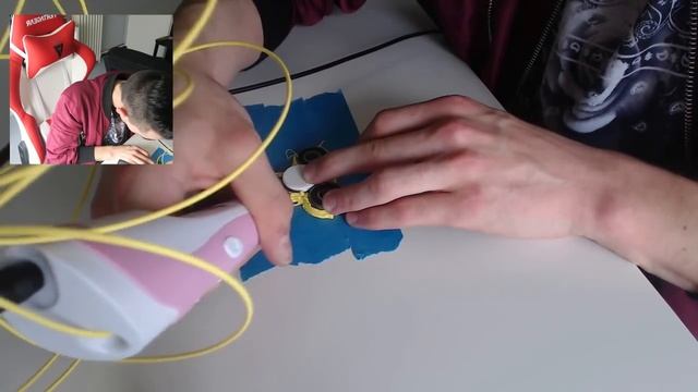 JE DESSINE UN HAND SPINNER AVEC LE STYLO 3D ! - JE DESSINE VOS IDÉES #2 смотреть онлайн