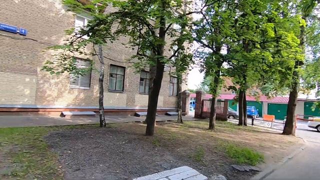Москва, 1-ый микрорайон Щукина. ул. Маршала Бирюзова. смотреть онлайн