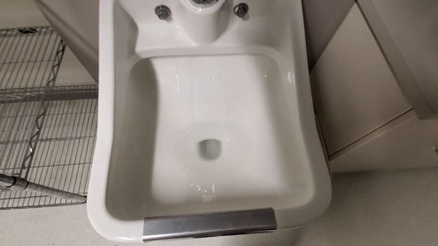 2008 Kohler Camerton Flushing Rim Sink смотреть онлайн