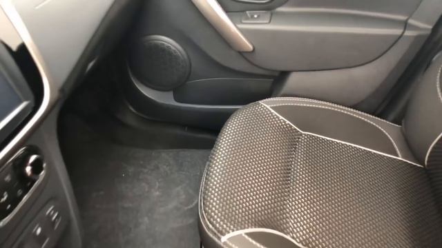 Renault Stepway. Un auto honesto смотреть онлайн