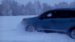 Митсубиси аутлендер бездорожье.