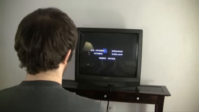 Let's GET!! Licensed NES Zapper Games Part 4 - Laser Invasion смотреть онлайн