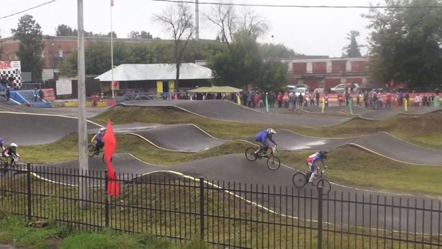 BMX Race Первенство России Коломна - финал 11-12 лет смотреть онлайн