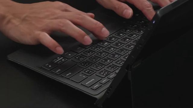 Let's go into the Asus ROG Strix Gaming Monitor the XG43UQ. смотреть онлайн