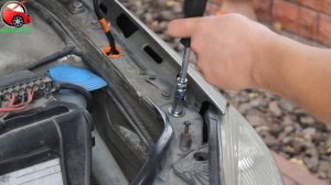 Установка упоров / амортизаторов капота на Skoda Fabia 2 / Roomster / Praktik от www.upora.net