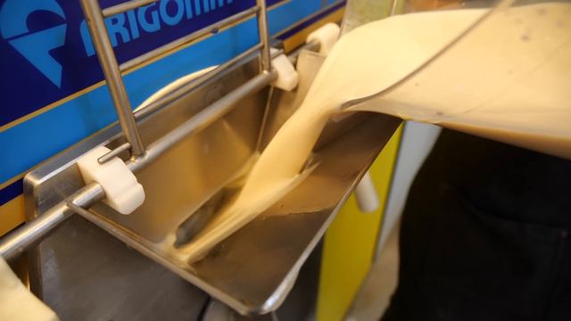 생과일로 만드는 수제 젤라또 아이스크림 / How to make gelato ice cream (tomato, persimmon) - Korean Street Food смотреть онлайн