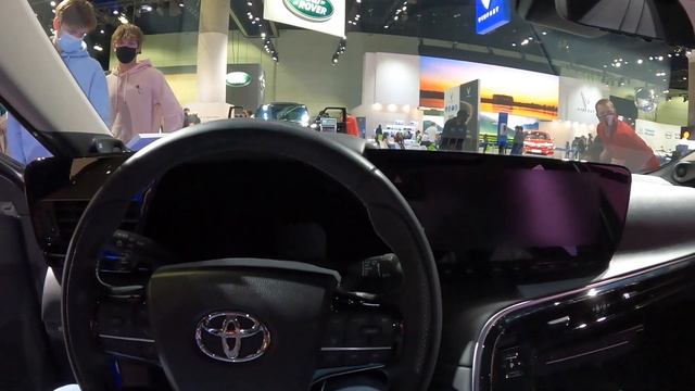 2022 Toyota Mirai inside look смотреть онлайн