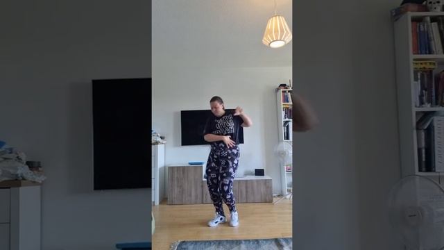 "Bachata" by Kay One and Cristobal смотреть онлайн