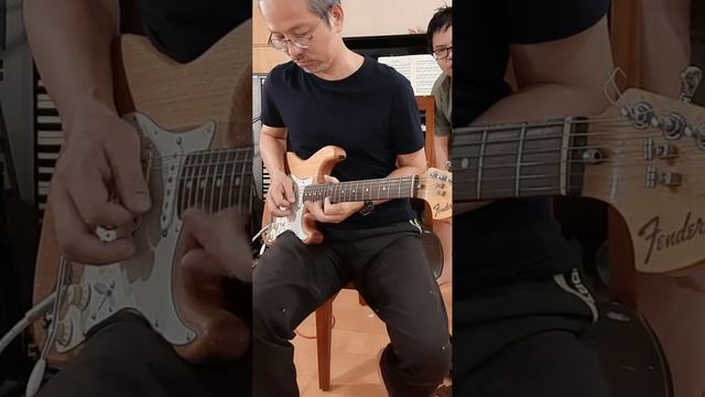 C mid shuffle jam practice with boss js-5 and Ibanez TS mini and mooer pure booster and 72 reissue смотреть онлайн