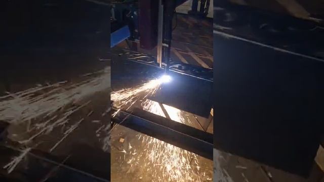 Плазменная резка узора для ворот смотреть онлайн