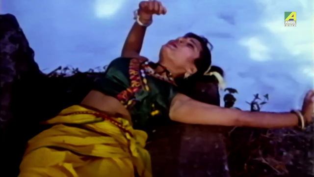 Ae Katha Janto | Ajana Path | Bengali Movie Song | Asha Bhosle смотреть онлайн