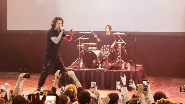 Falling In Reverse - Popular Monster - The Drug In Me Is Gold Tour