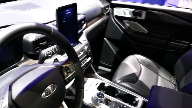 New 2020 Ford Explorer Platinum - Exterior & Interior Tour - 2019 LA Auto Show, Los Angeles CA смотреть онлайн