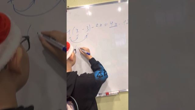 Раскрытие скобок и приведение подобных слагаемых. Математика 6 класс смотреть онлайн