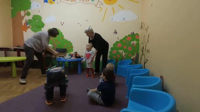 Английский для малышей в Я Ты Мы Они смотреть онлайн