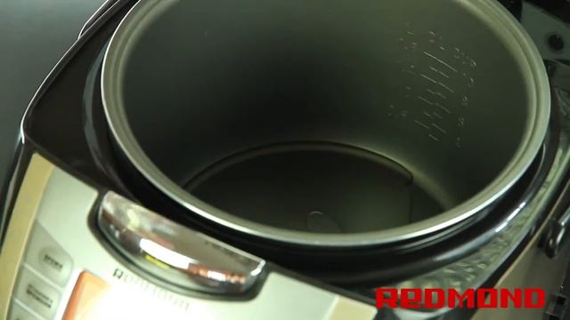 Мультиварка REDMOND RMC M4502 Буженина смотреть онлайн
