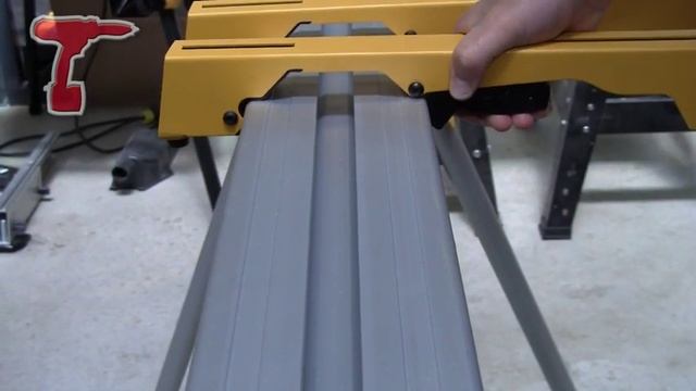 Dewalt DE7033 Heavy Duty Short Beam Mitre Saw Leg Stand смотреть онлайн