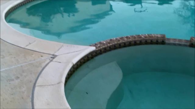 Pool Cleaner Getting Stuck on Main Drain смотреть онлайн