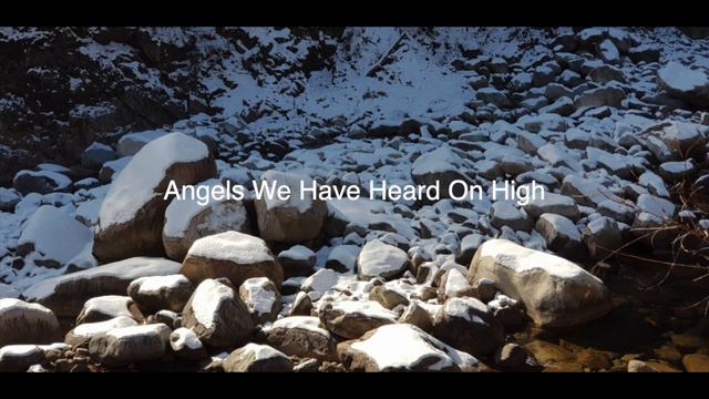 Christmas Carol Medley Piano and Violin(Angels We Have Heard On High Let it Snow) смотреть онлайн