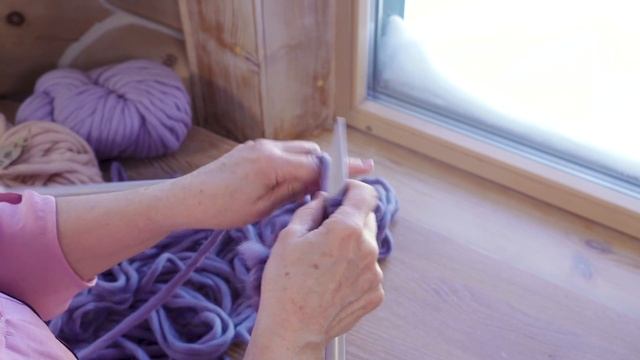 Как вязать узор «МЕХ» с вытянутыми петлями. Как вязать вытянутые петли. Мастер-класс. смотреть онлайн