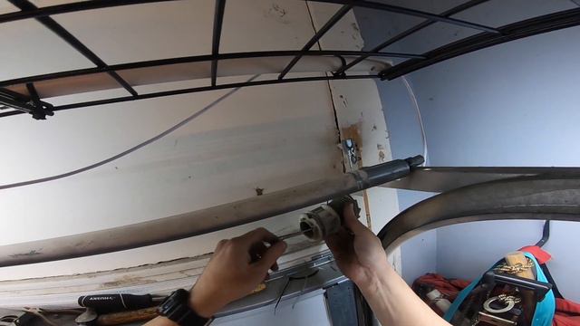 How To Replace Garage Door Springs - Torquemaster Plus, Wayne Dalton / How to Wind unWind Springs смотреть онлайн