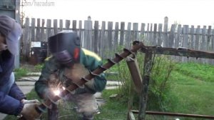Часть 2. Ручное шнековое бурение скважины на воду.