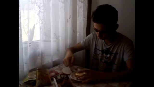 СДЕЛАЕМ—РЫБНЫЙ БУРГЕР:) смотреть онлайн