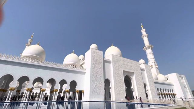 Мимо Гарсия: Бялата джамия Абу Даби №1 | Mimo Garcia: Sheikh Zayed Grand Mosque Abu Dhabi #1 🕌 смотреть онлайн