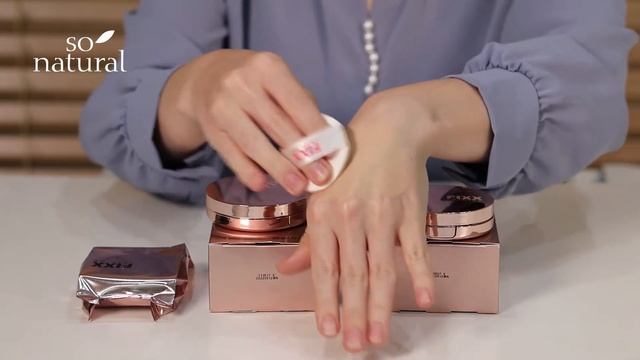 Кушон с эффектом фиксации для сияющего лица / SONATURAL GLOW FIXX CUSHION SPF 50+ PA++++