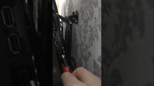 Как вывести изображение с ноутбука на телевизор по HDMI.Как передать изображение с ноутбука на TV смотреть онлайн