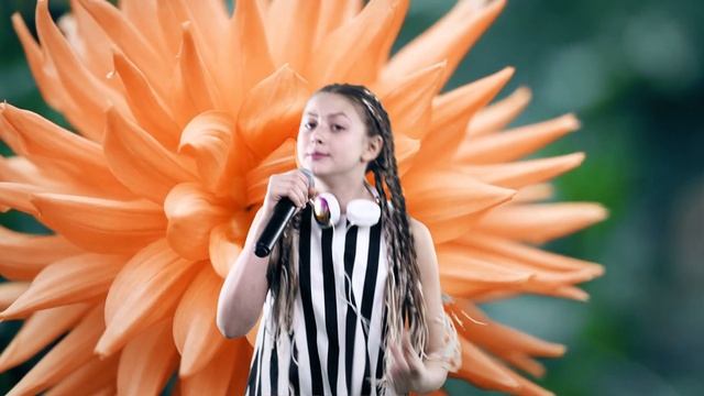 Карина Тати- Время за нас (Азбука Хит) смотреть онлайн