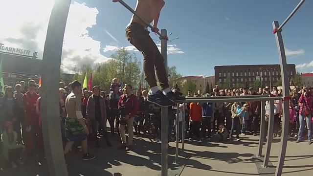 Чемпионат Мурманской области по Workout\Второй батл: Вячеслав Шурухин vs Какой-то бариста смотреть онлайн