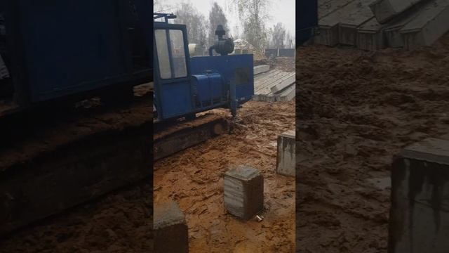 фундамент на жб сваях 300х300 длина 5 метра. Казань. смотреть онлайн