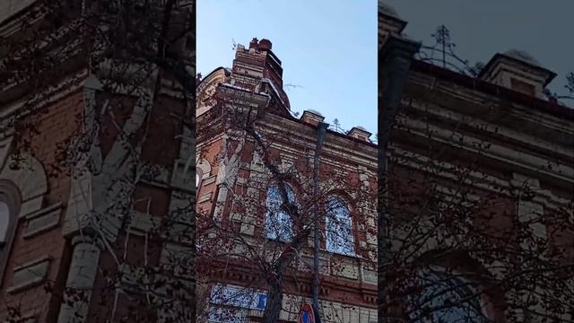 Улица Халтурина. Памятник истории и культуры. Охраняется государством. 11.02.2023. Иркутск. смотреть онлайн